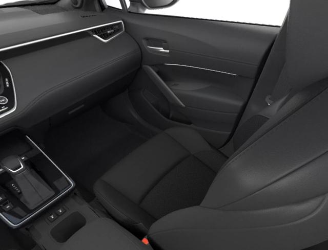 Toyota Corolla Cross Lounge 2.0 HEV 180 CVT Leder Nav 