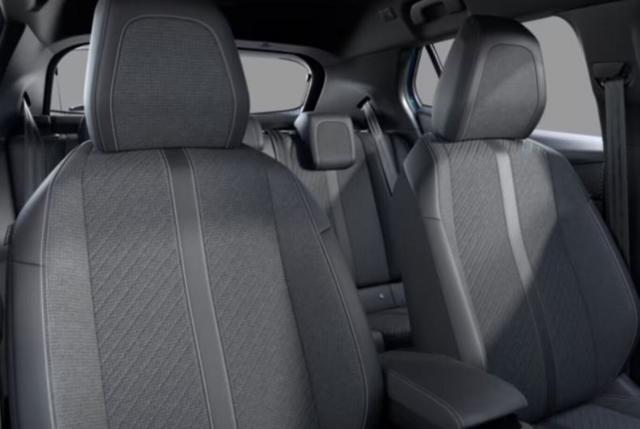 Peugeot 2008 Allure MHEV 145 eDSC6 360° ACC CarP SHZ PDC 