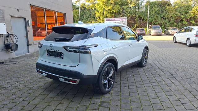 Nissan Qashqai Tekna 158 MHEV HUD Matrix ACC eHK 360° 