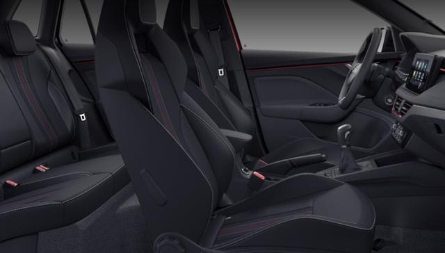 Skoda Kamiq DSG MonteC Pano Matrix ACC SideA 18Z Kam 