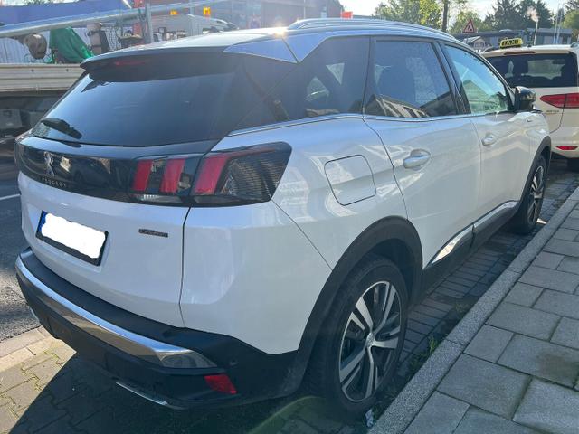Peugeot 3008 Allure 1.5 BlueHDi 130 AT8 GT Line Kam ACC 