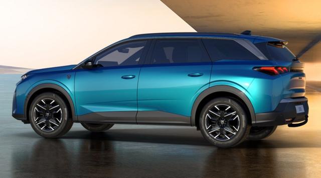 Peugeot 5008 GT MHEV 145 Pano KomfortP AHK 360° Totw ACC 