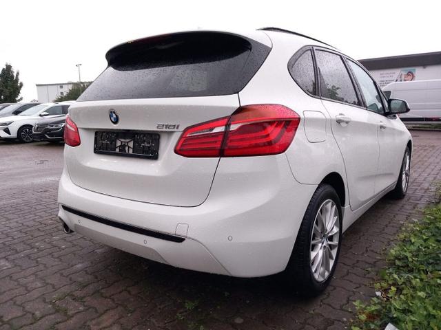 BMW 2er Active Tourer Sport Line 218i Steptronic Nav AHK 