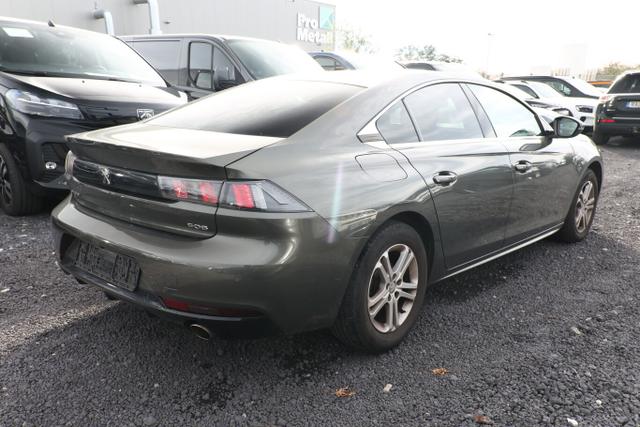 Peugeot 508 Allure 1.6 PT 180 Aut. KeyL Kam PDC CarPlay 