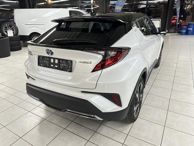 Toyota C-HR TeamD NAV+SHZ+RFK+EPH vo+hi 