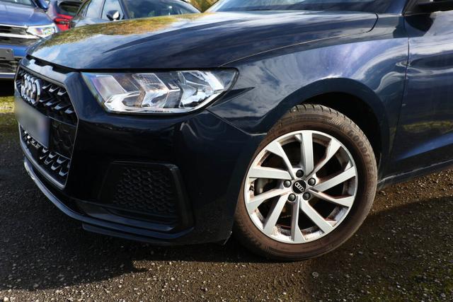 Audi A1 Sportback advanced 30 TFSI 110 PDC Temp LM16Z 