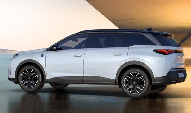 Peugeot 5008 GT MHEV 145 360&deg; AHK Pano Massage Alcantara 