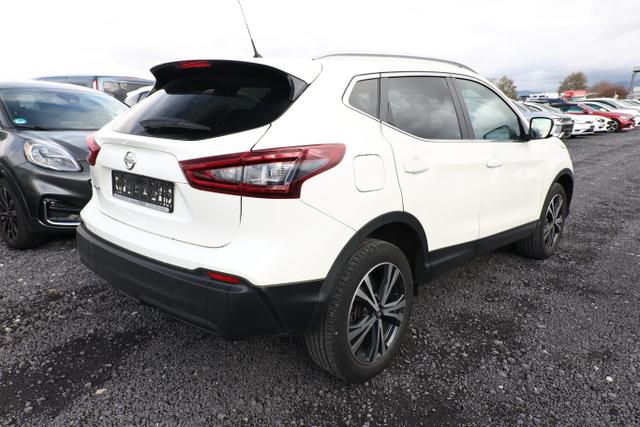 Nissan Qashqai Acenta 1.3 DIG-T 160 DCT Deluxe Kam SHZ 