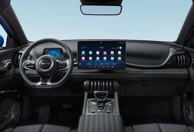 BYD Atto 3 Design Pano Nav 360Kam ACC SHZ eHK Keyl 