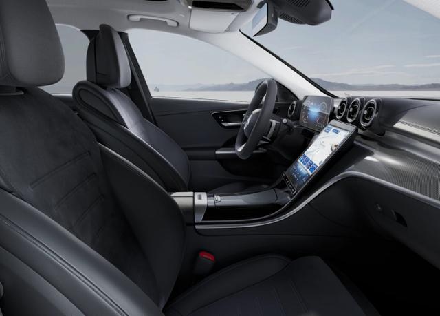 Mercedes-Benz C-Klasse AMG Line C 200 Lim Pano Night 360Kam MemoryP SHZ 