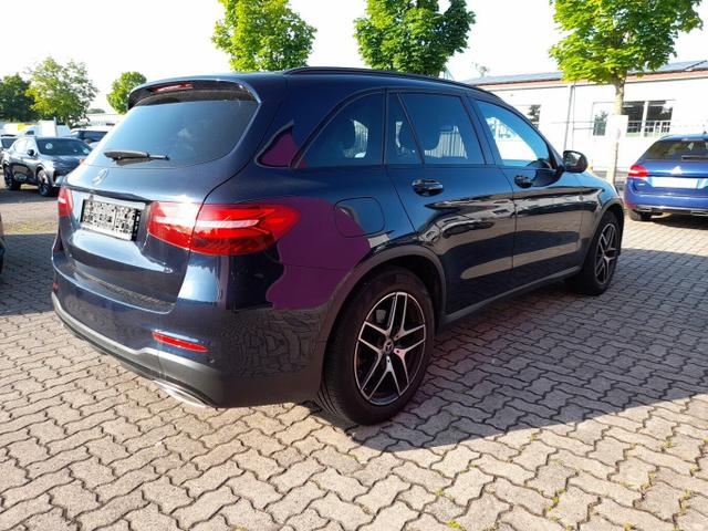 Mercedes-Benz GLC AMG Line 250 4Matic ParkP AHK LED NightP Nav 