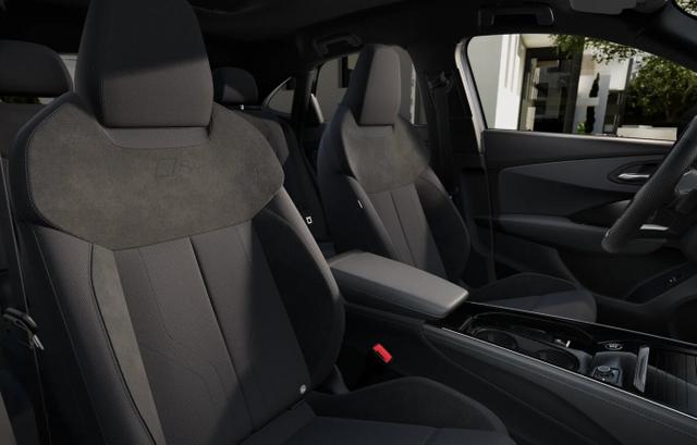 Audi Q3 Sportback neuesMod 2xS line Tech 19Z AHK LED+ 