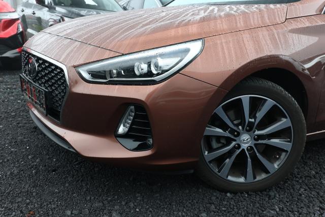 Hyundai i30 Intro 1.0 T-GDI 120 LED Nav Kam KeyL LM17Z 