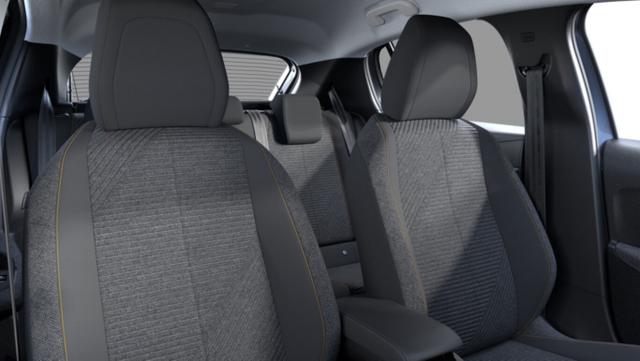 Peugeot 208 Business Hybrid Nav PrivG Kam 2xPDC CarPlay 