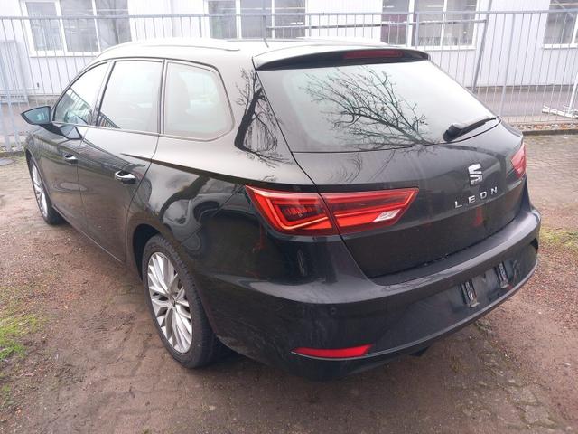 Seat Leon Sportstourer Style ST 1.4 TGI 110 LED PDC FullLi LM17Z 