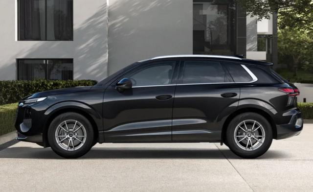 Audi Q3 neuesMod Tech LED+ KlimaP Keyless ACC Privacy 