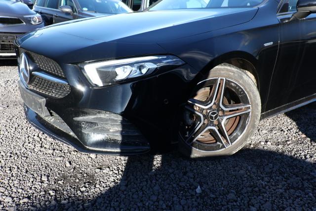Mercedes-Benz A-Klasse Edition 2021 A 180 Lim DCT LED Nav ParkAs LM18Z 