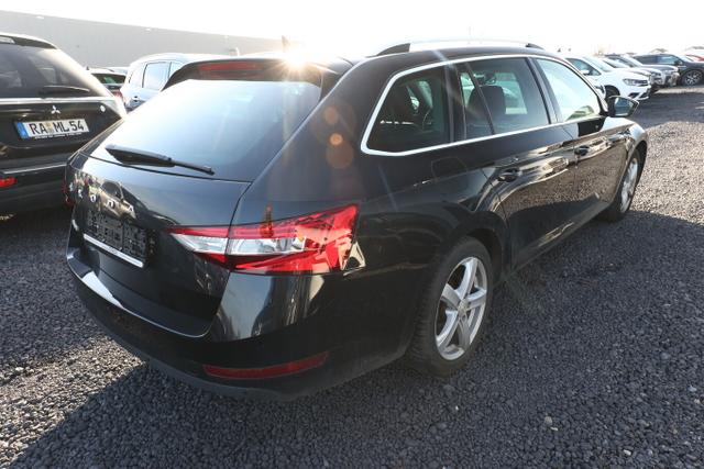 Skoda Superb Combi Style 1.5 TSI 150 LED Nav ACC ViCo 