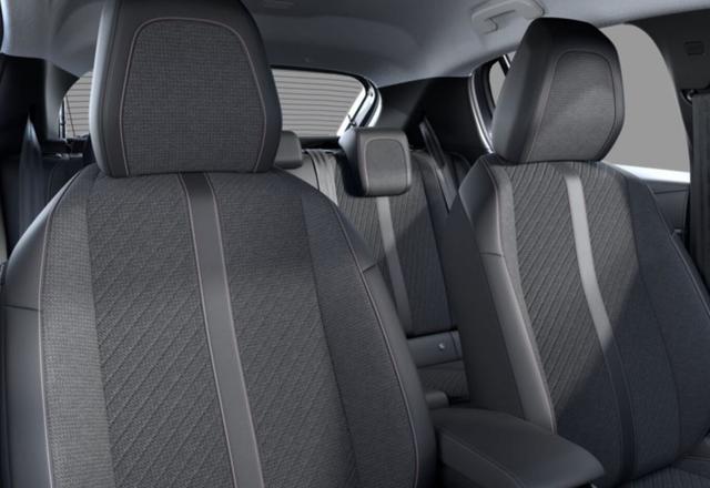 Peugeot 208 Allure 2xPDC LED CarPlay DAB Klimaaut DigC 