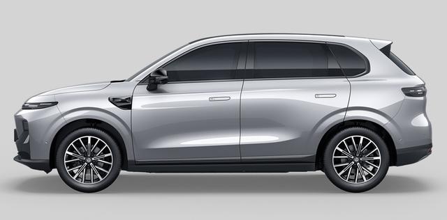 Leapmotor B10 DESIGN PRO MAX BEV 67,1kWh ProMax Pano 360&deg; Nav ACC 