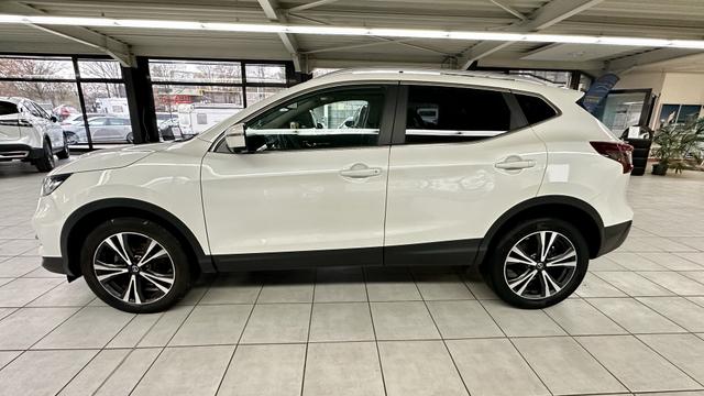 Nissan Qashqai 360&deg;KAM+PANO+NAVI+SHZ 