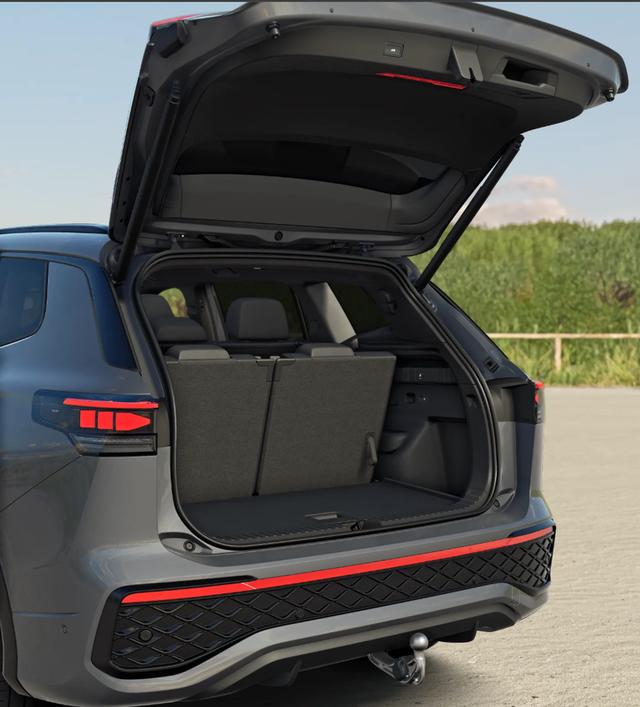 Volkswagen Tiguan R-Line 2.0 TSI 7-Gang-DSG 4x4 