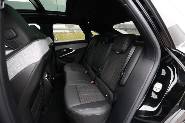 Peugeot 3008 GT Hybrid Pano Focal 360&deg; AHK SHZ Massage 