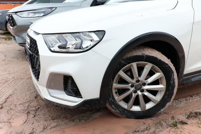 Audi A1 citycarver 35 TFSI PDC SHZ Temp VirtCo LM17Z 