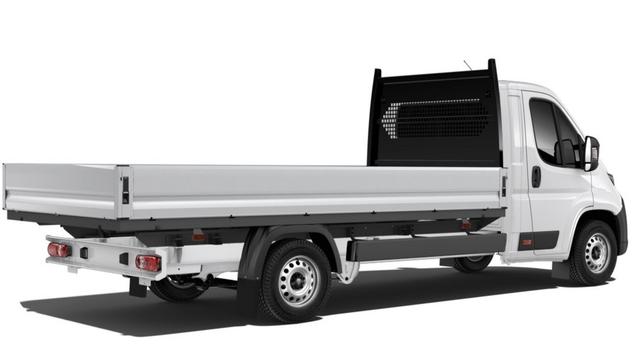 Peugeot Boxer Pritschenwagen Pritsche 435 AT L4 AHK CarPlay VisibP ERad 