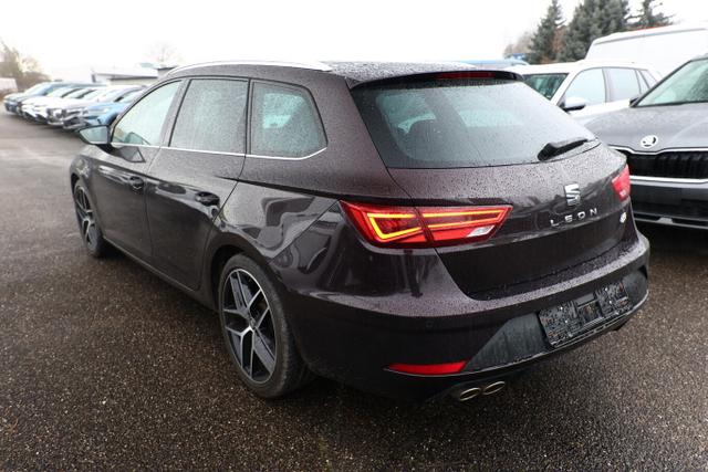 Seat Leon Sportstourer FR ST 2.0 TSI 190 DSG Pano LED Nav PDC KeyL 