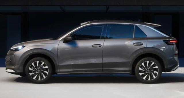 Volkswagen T-Roc Life eTSI neuMod 5JGar SHZ LM17 PrivG Kam Alarm 