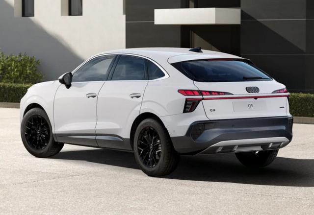 Audi Q3 Sportback Sportb neuMod Tech LED+ KlimaP Keyl ACC PrivG 