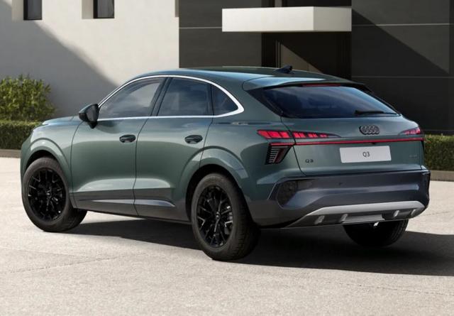 Audi Q3 Sportback Sportb neuMod Tech LED+ KlimaP Keyl ACC PrivG 