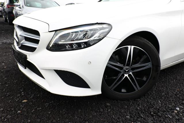 Mercedes-Benz C-Klasse AVANTGARDE C 200 T Aut LED Nav Kam Distronic SHZ 