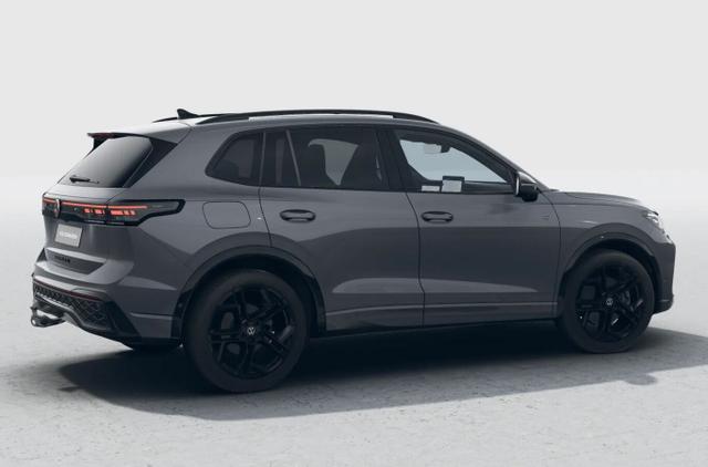 Volkswagen Tiguan R-Line 4M Pano Nav AHK Matrix LM20Z PrivG 