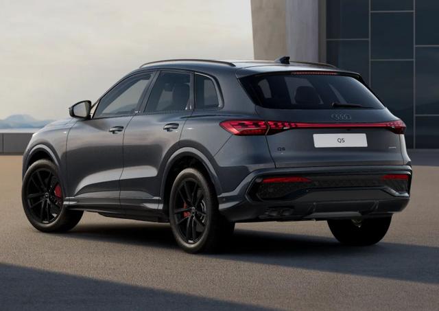 Audi Q5 S line 2xS neuModell Tech Leder Pano BlackP 20Z 