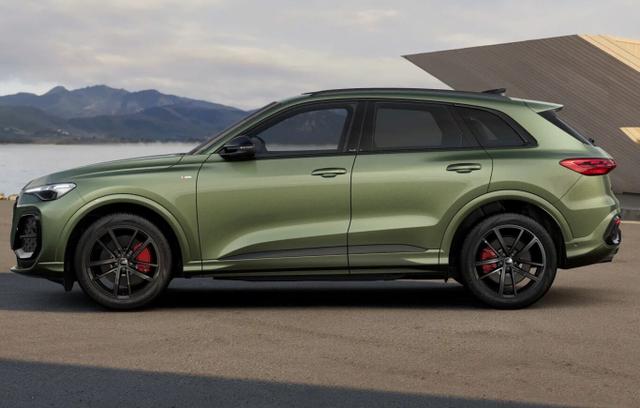 Audi Q5 S line 2xS neuModell Tech+ Leder Pano BlackP 