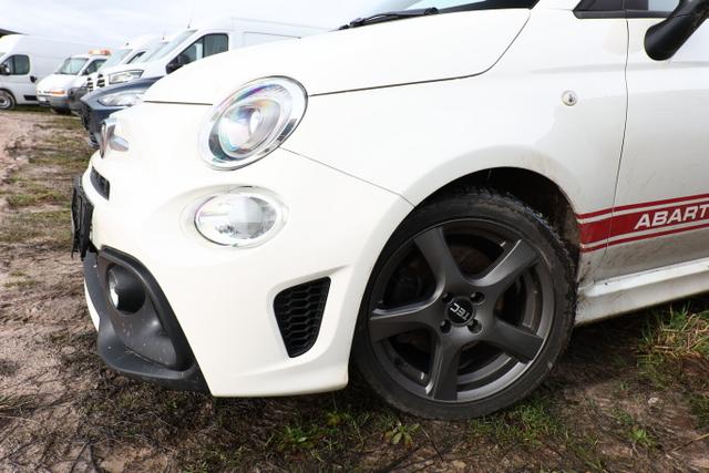 Abarth 595C Turismo 1.4 T-Jet 165 Aut. Nav PDC LM17Z 