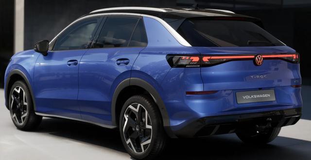 Volkswagen T-Roc R-Line EasyO AHK 5JGar Kam ParkAss+ PrivG 