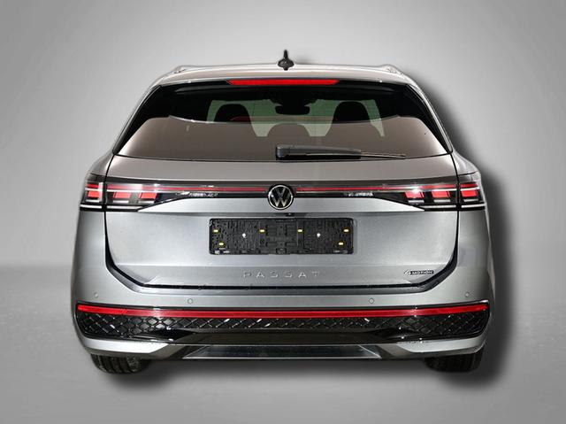 Volkswagen Passat Variant R-Line 2.0 TSI 7-Gang-DSG 4x4 