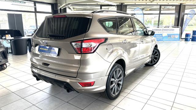 Ford Kuga SHZ+LHZ+AHK+NAVI+EHK+EPH vo+hi 