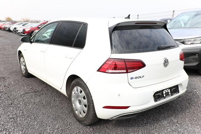 Volkswagen Golf GTE VII e-Golf LED Nav PDC ACC SHZ AppCo LM16Z 