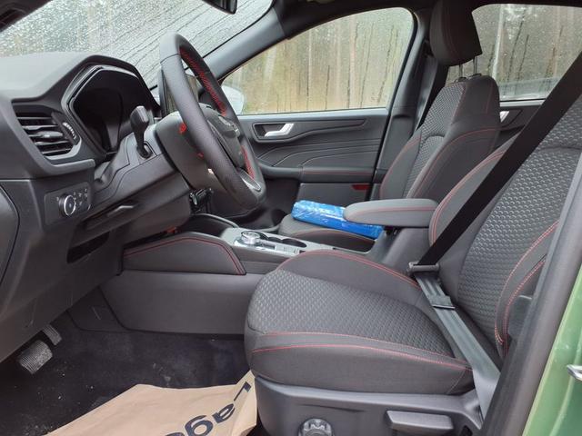 Ford Kuga ST-Line 1.5 EcoBoost 8-Gang Automatik 