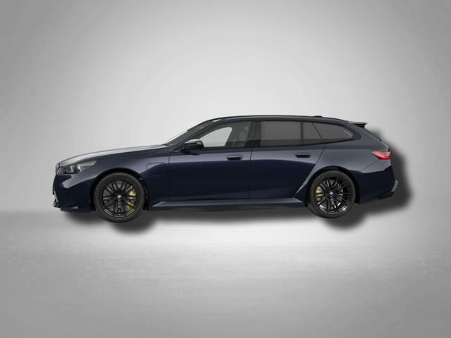 BMW M5 M 4.4 V8 Plug in Hybrid 8-Gang Steptronic 