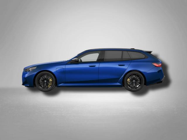 BMW M5 M 4.4 V8 Plug in Hybrid 8-Gang Steptronic 