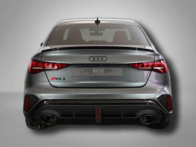 Audi RS3 2.5 TFSI 7-Gang S tronic quattro 