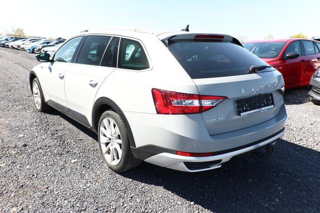 Skoda Superb Combi SCOUT 2.0 TSI 280 DSG 4x4 Nav AHK 