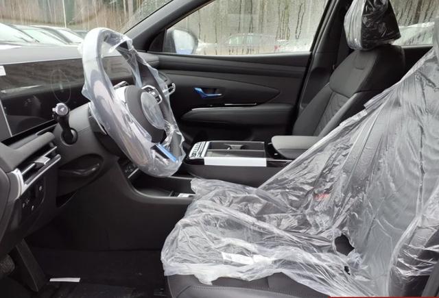 Hyundai TUCSON Select Plus 1.6 T-GDI 