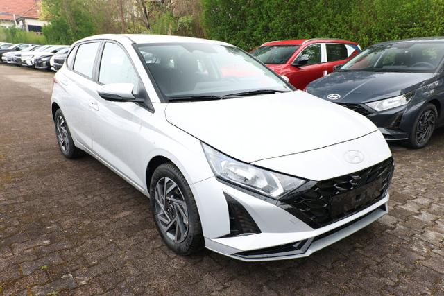 Hyundai i20 Select DCT Nav DigCo 16 CarPlay Kam PDC Temp 