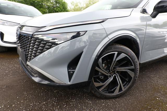 Nissan Qashqai Tekna+ AT Pano Bose LM20 Massage HUD EHK 